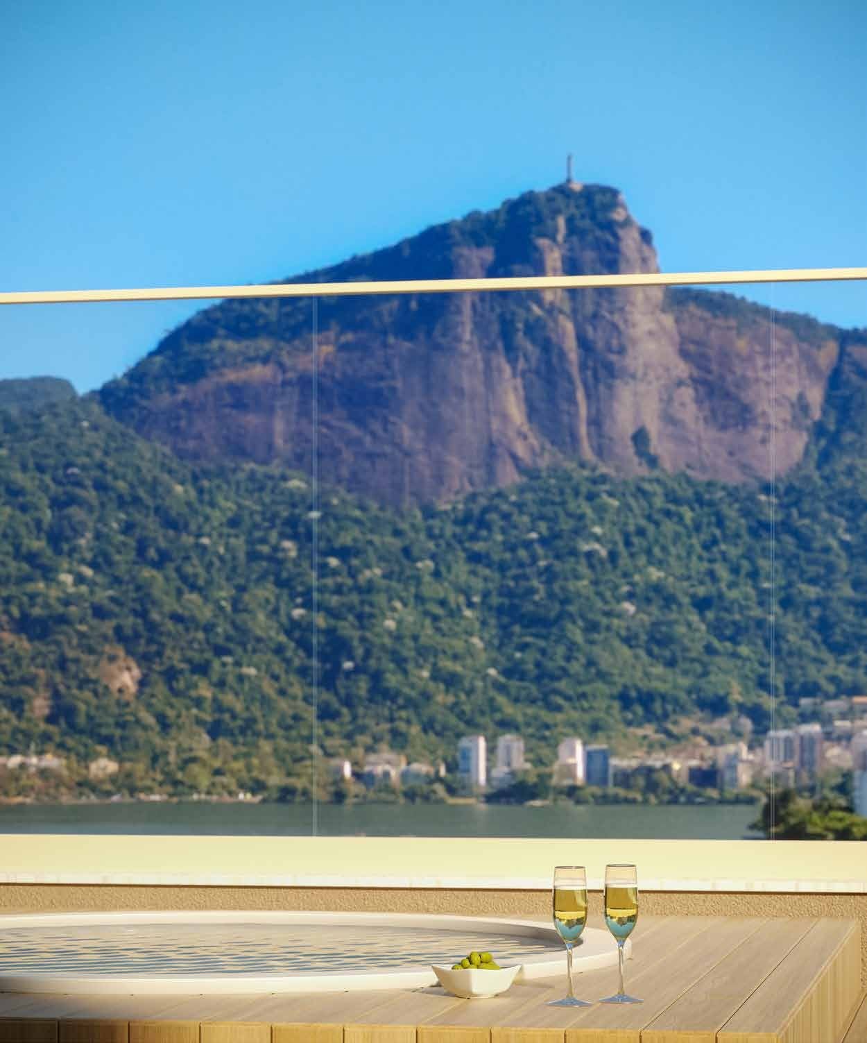 View from the Be.in.Rio Nascimento Silva 387 penthouse to the Lagoa and Corcovado